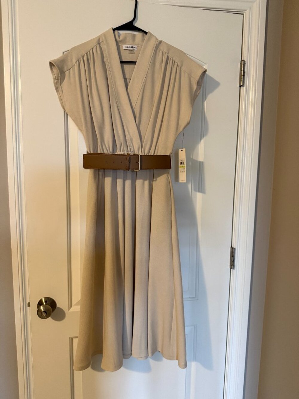 NWT Calvin Klein Belted A-Line Dress Size 4 Midi Khaki/Antique White